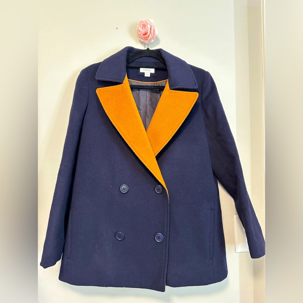 Fossil coat color Navy blue and mustard